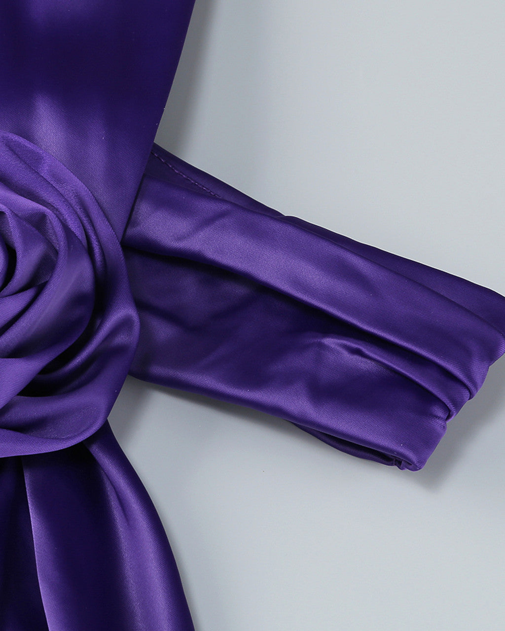 Vestido morado liso