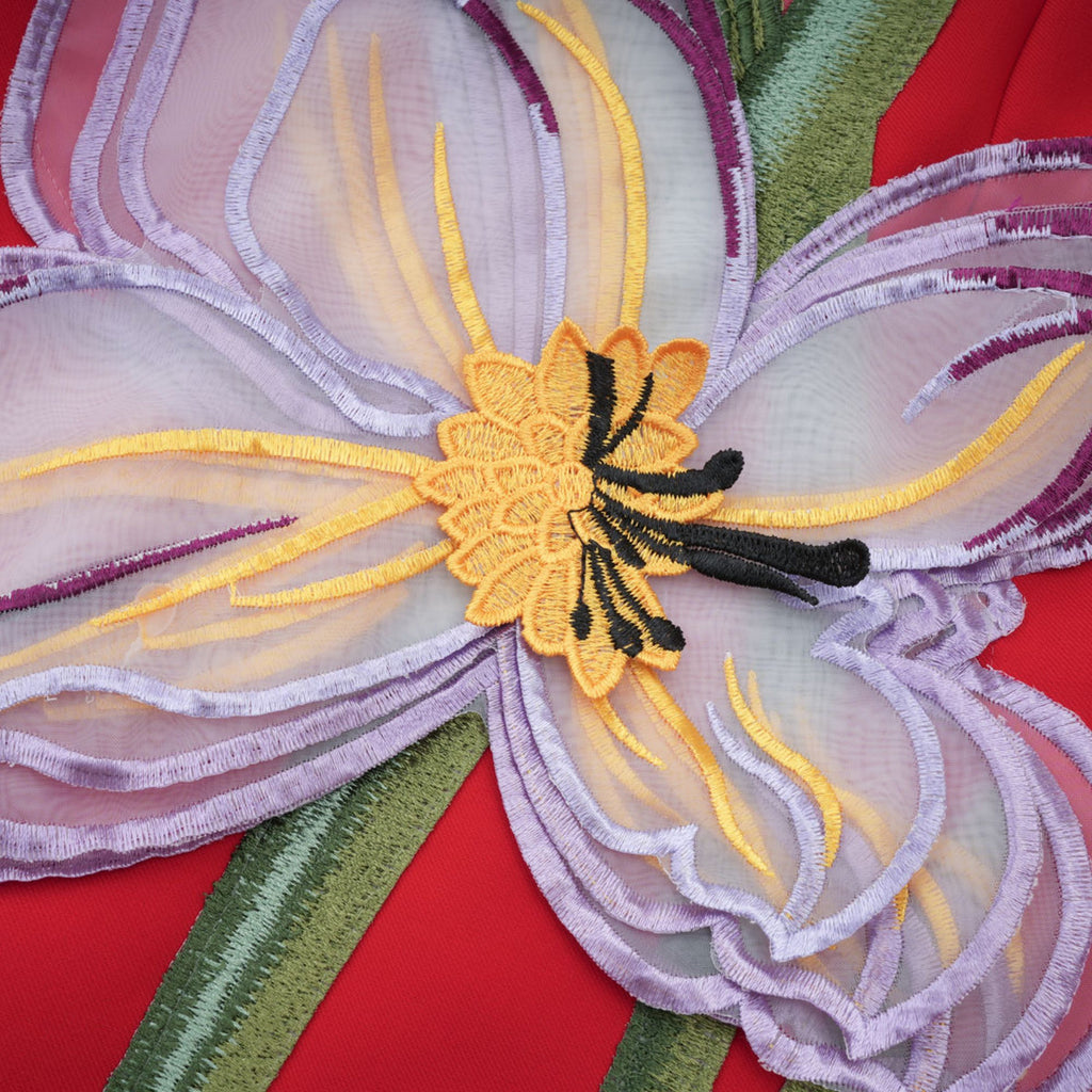 Vestido midi con flor