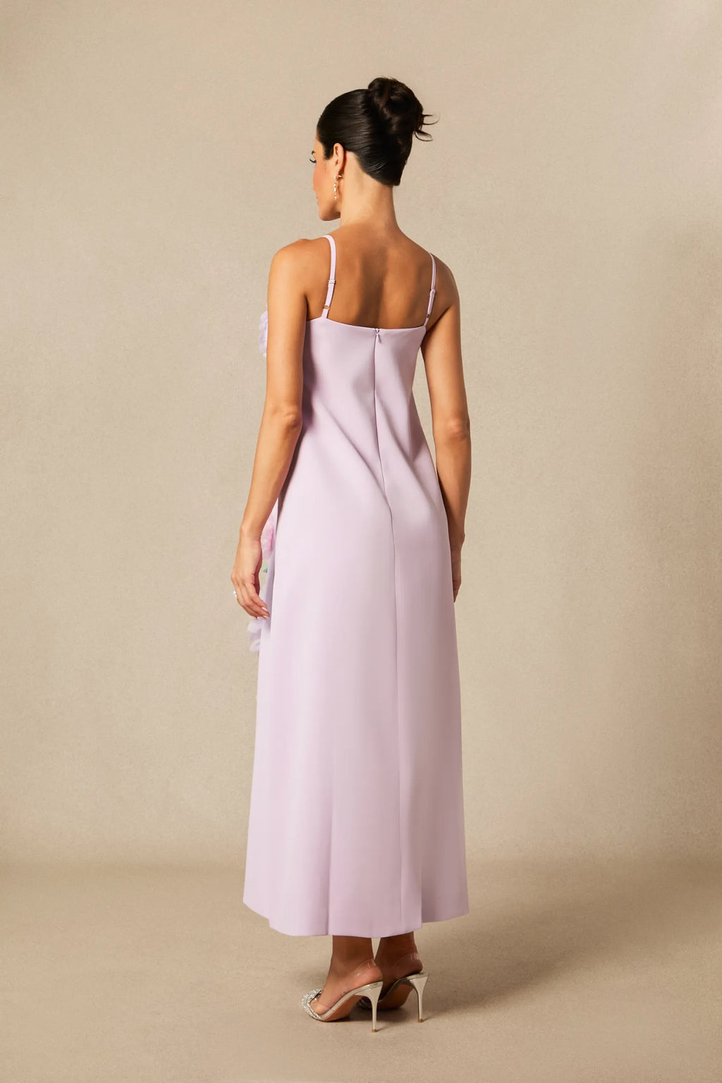 Vestido lila con flores