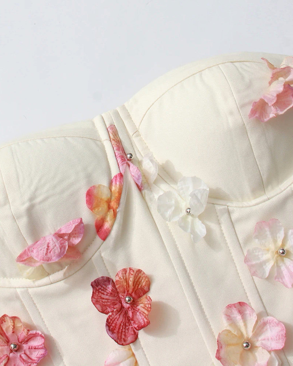 Vestido de flores beige