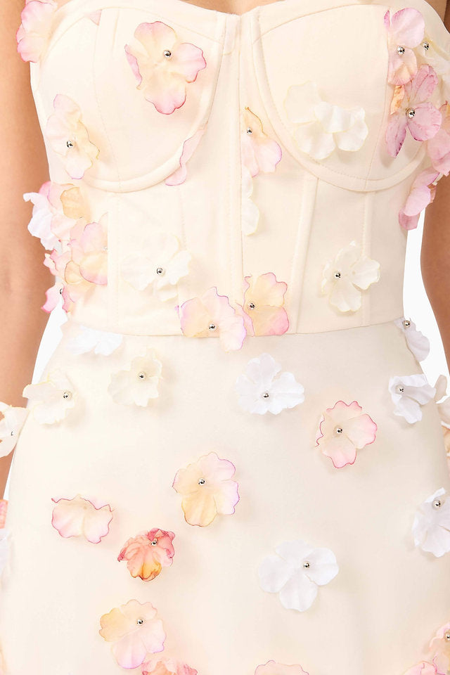 Vestido de flores beige