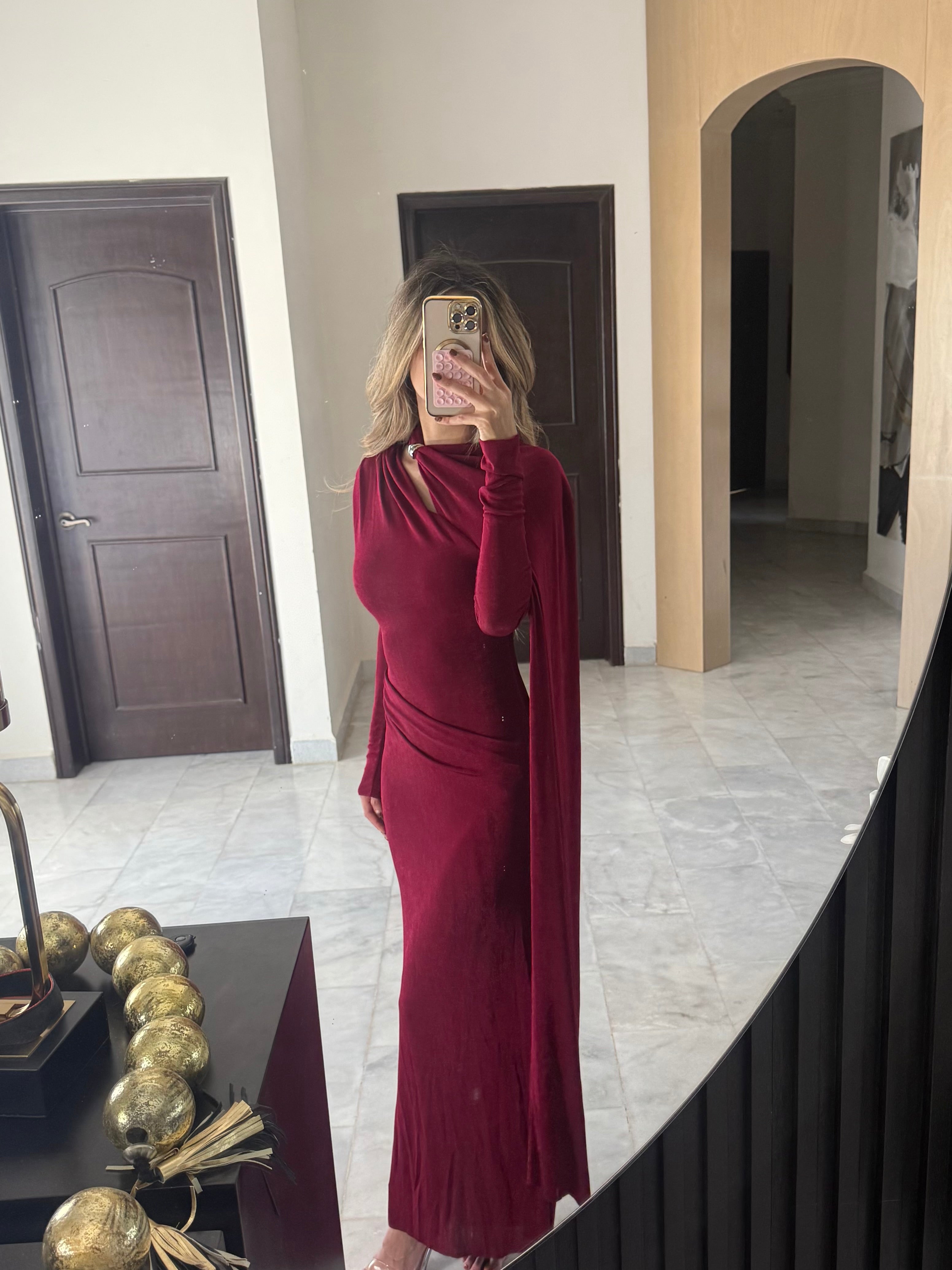 Vestido rojo vino manga larga