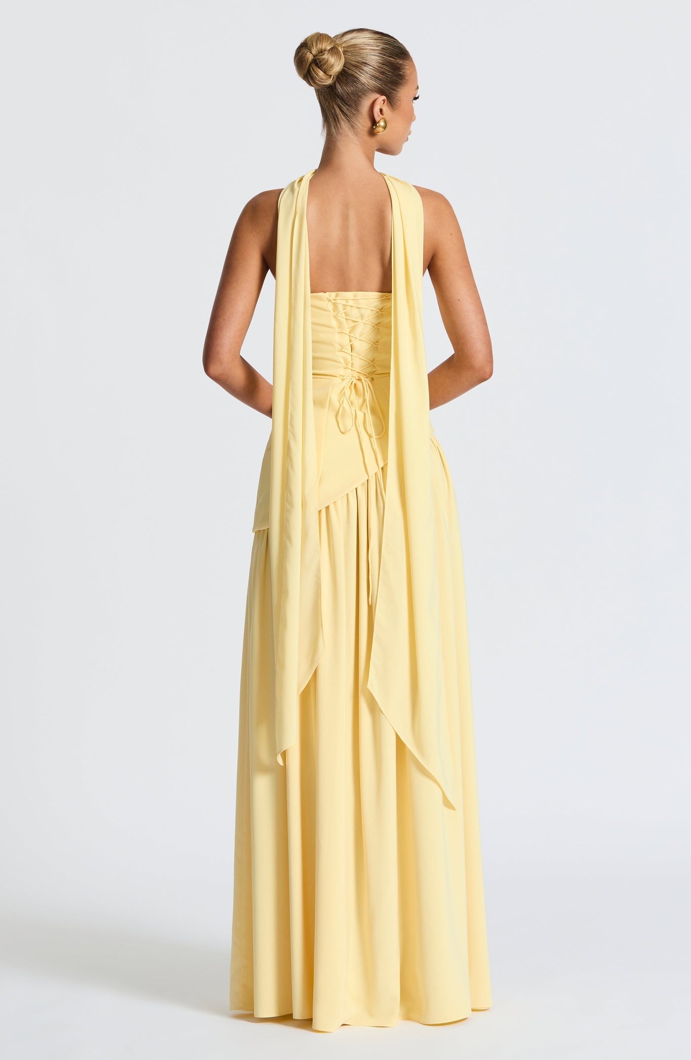 Vestido cuello liso