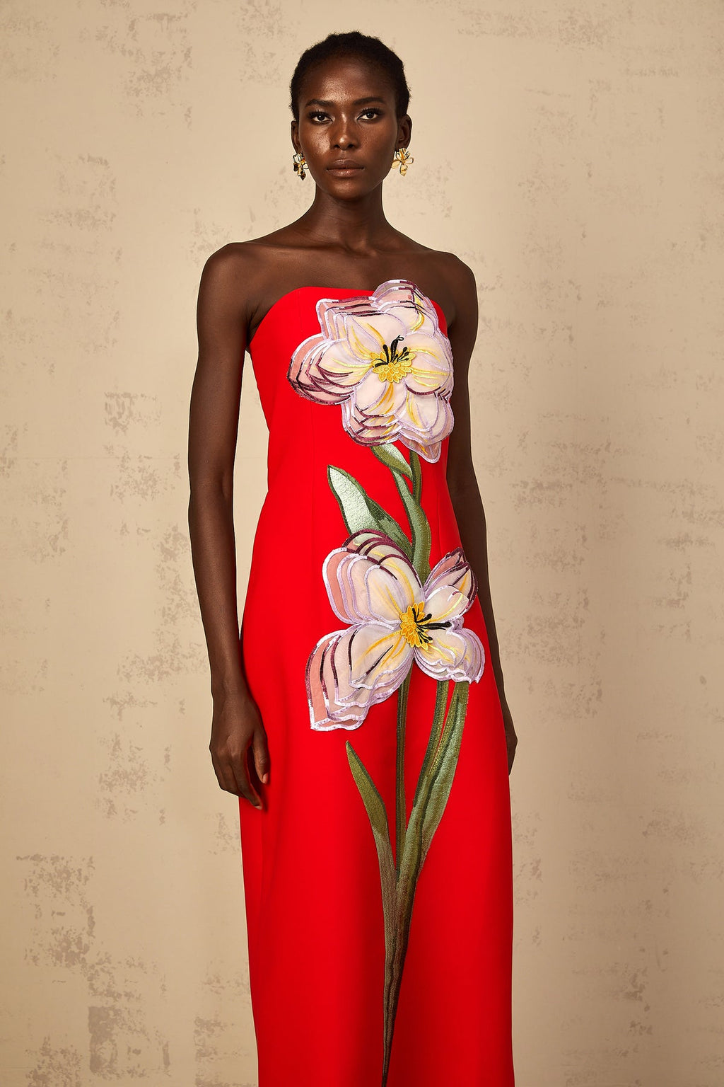 Vestido midi con flor
