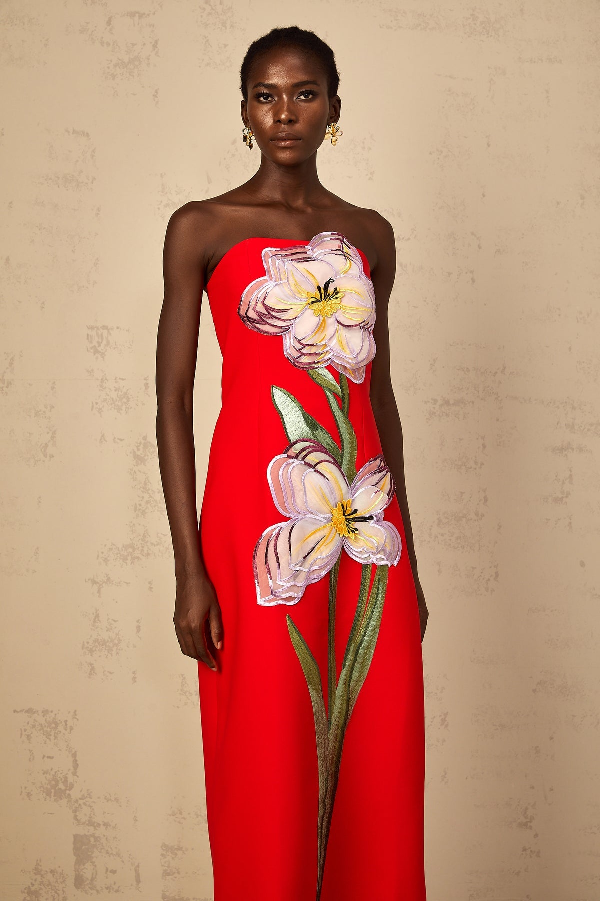 Vestido midi con flor
