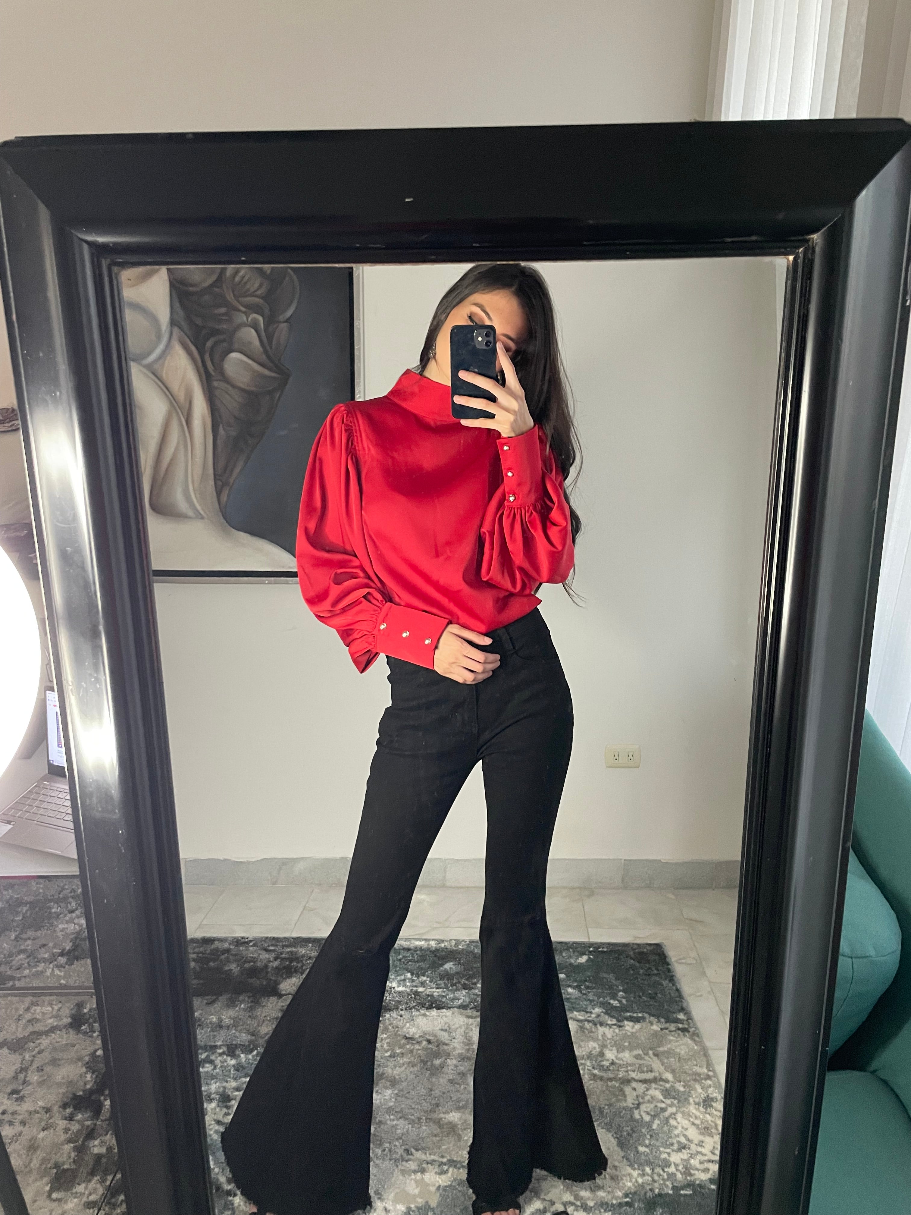 Blusa roja manga larga