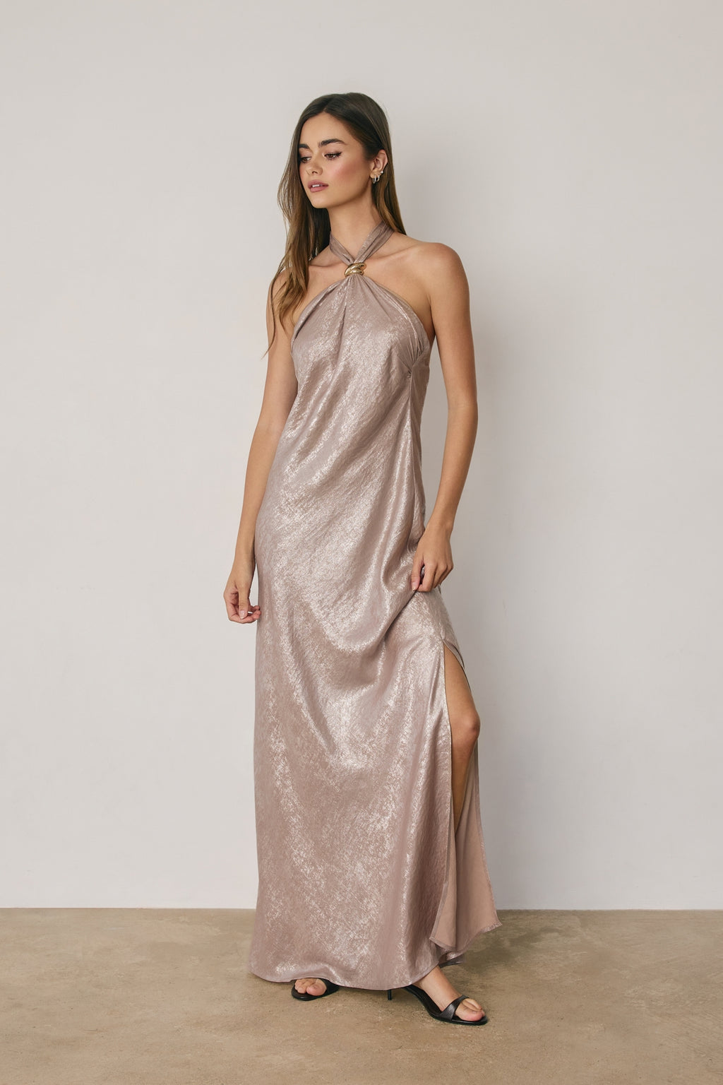 Vestido metallic gold