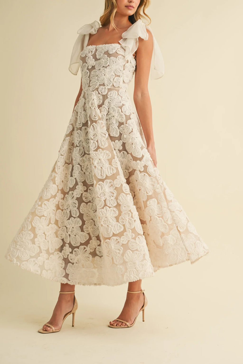 Vestido blanco encaje