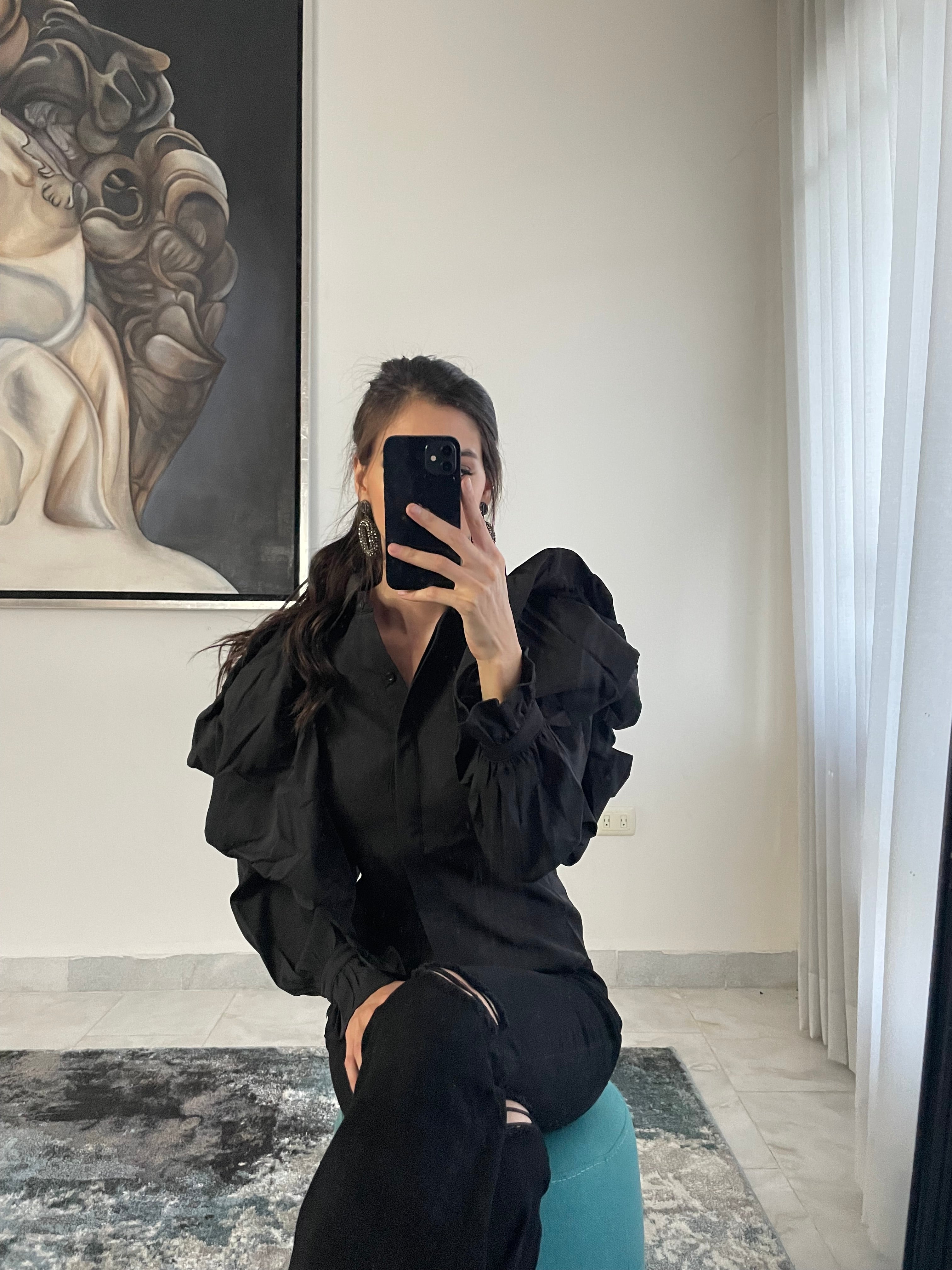 Blusa negra mangas