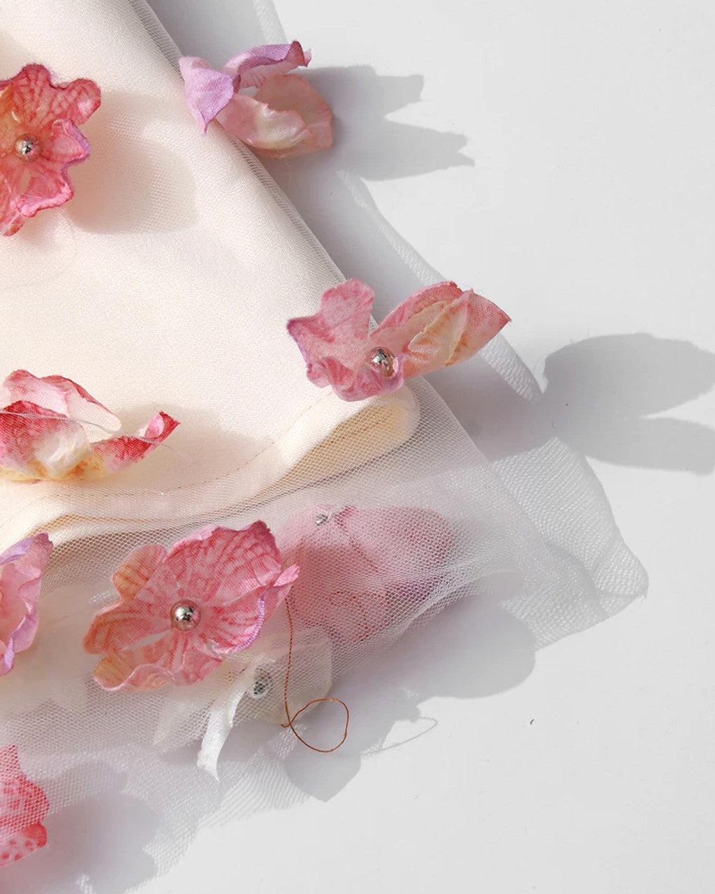 Vestido de flores beige