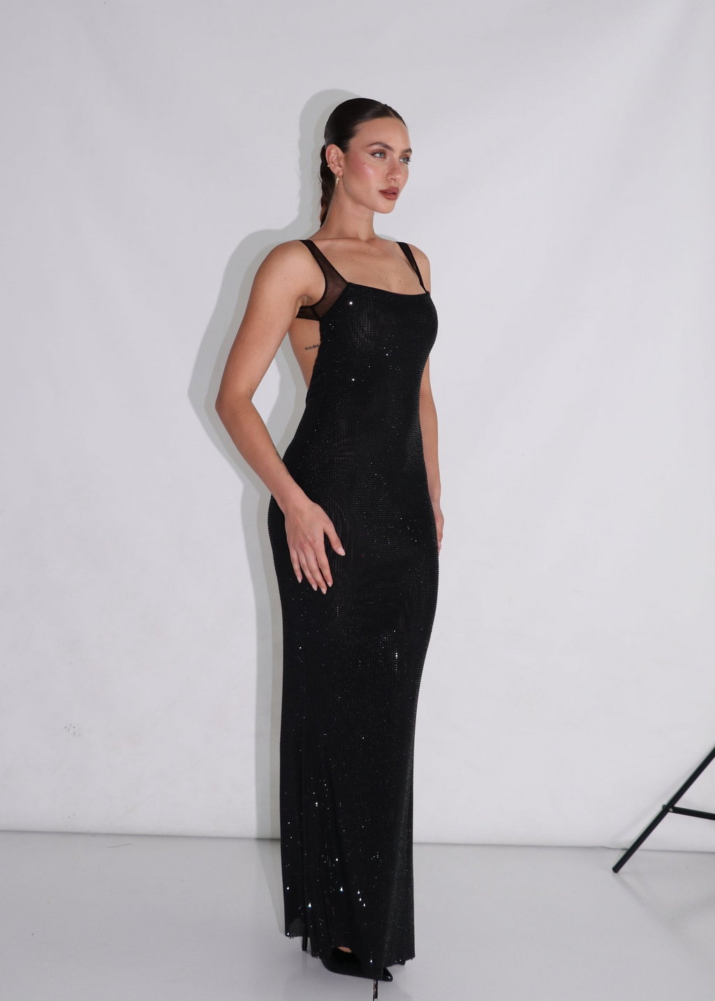 Vestido negro brillos