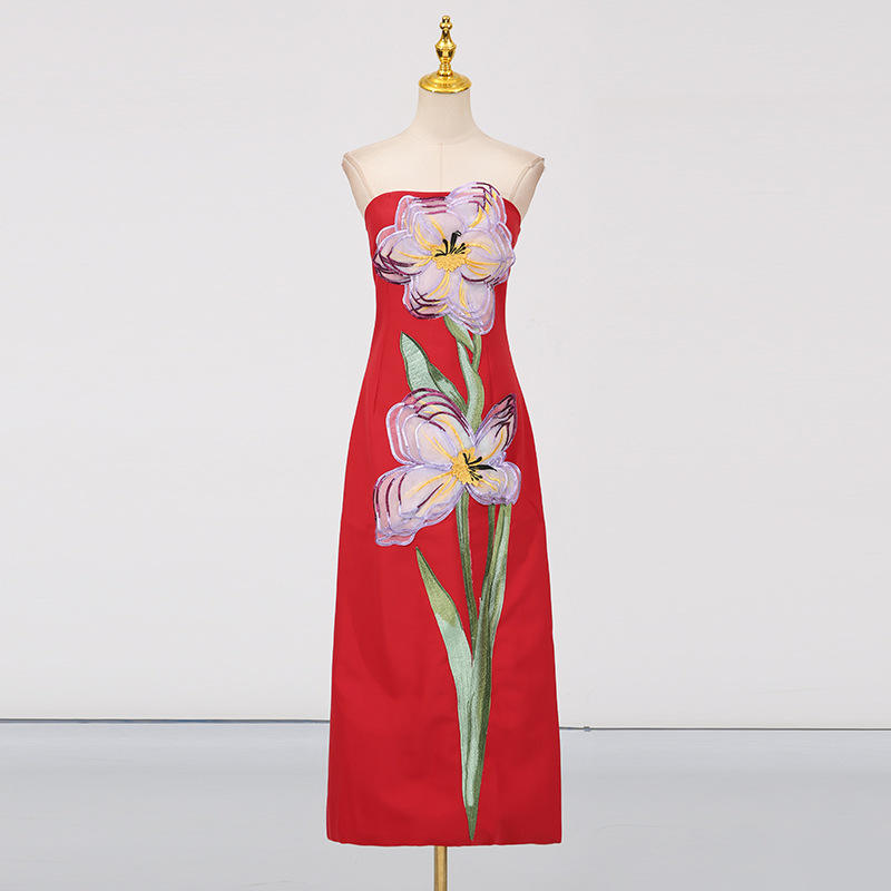 Vestido midi con flor