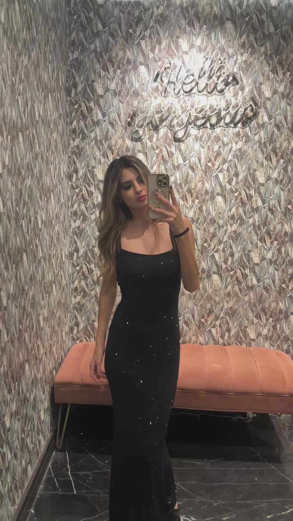Vestido negro brillos