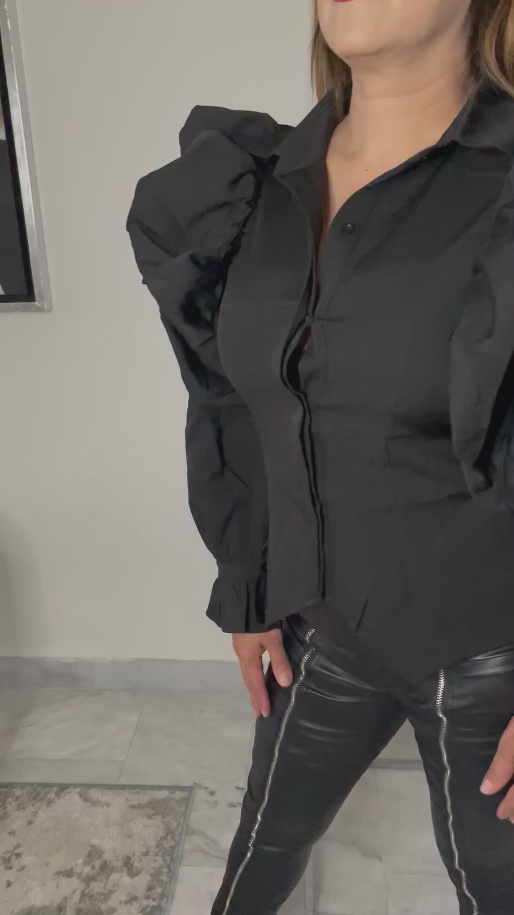 Blusa negra mangas